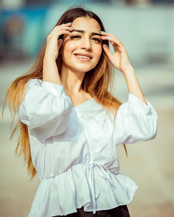Cotton White Off-Shoulder Top - Image 5