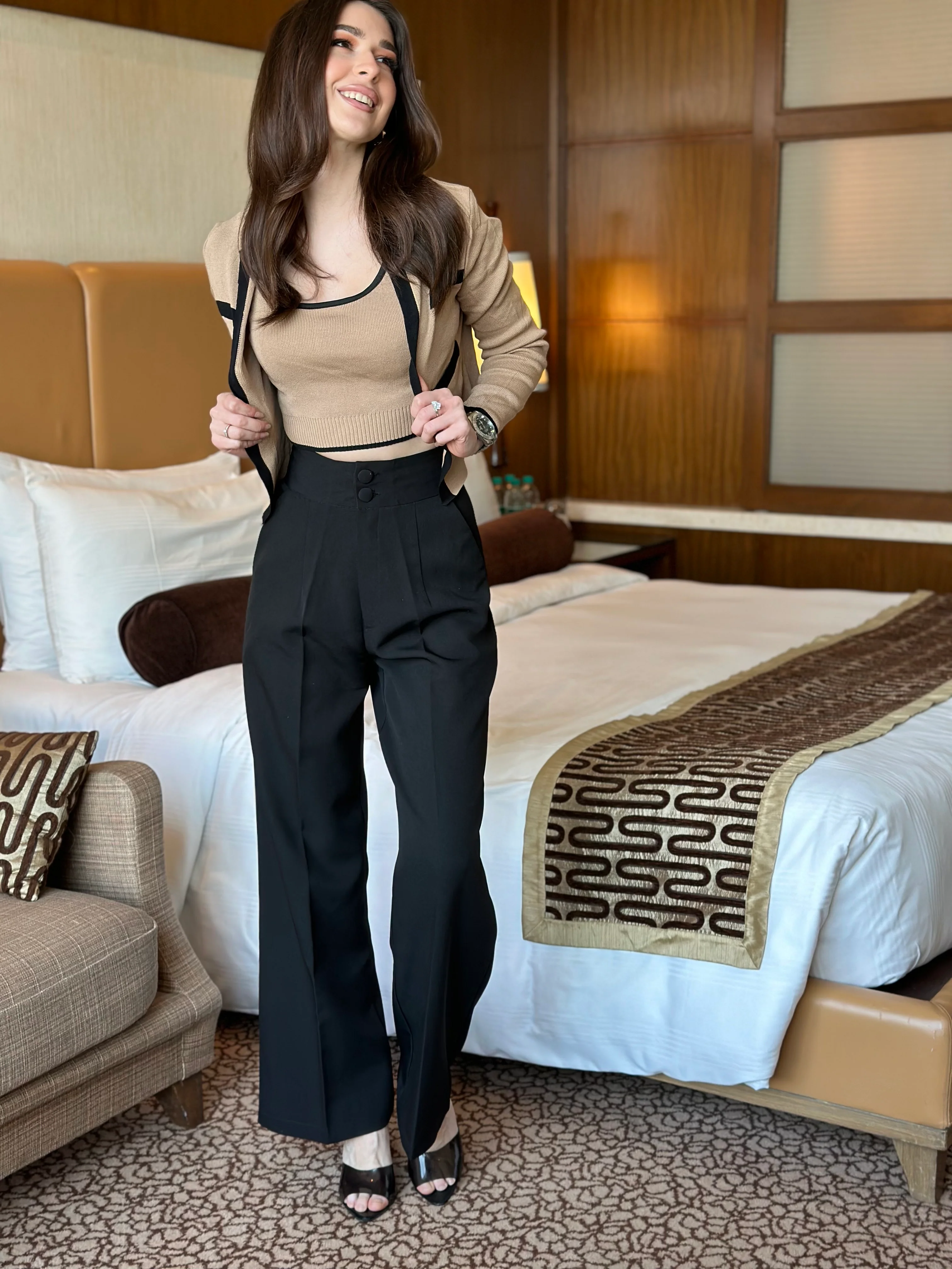 Knitted Shrug Set With Pants - Image 8