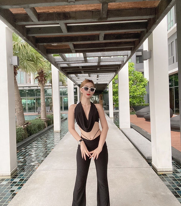 Ruched Tie Back Stretch Pants - Image 8
